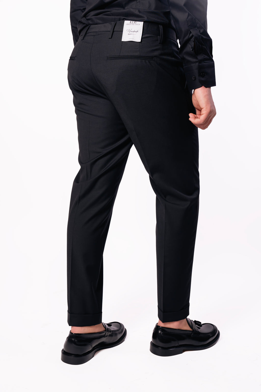 Pantalone con abbottonatura laterale in fresco lana