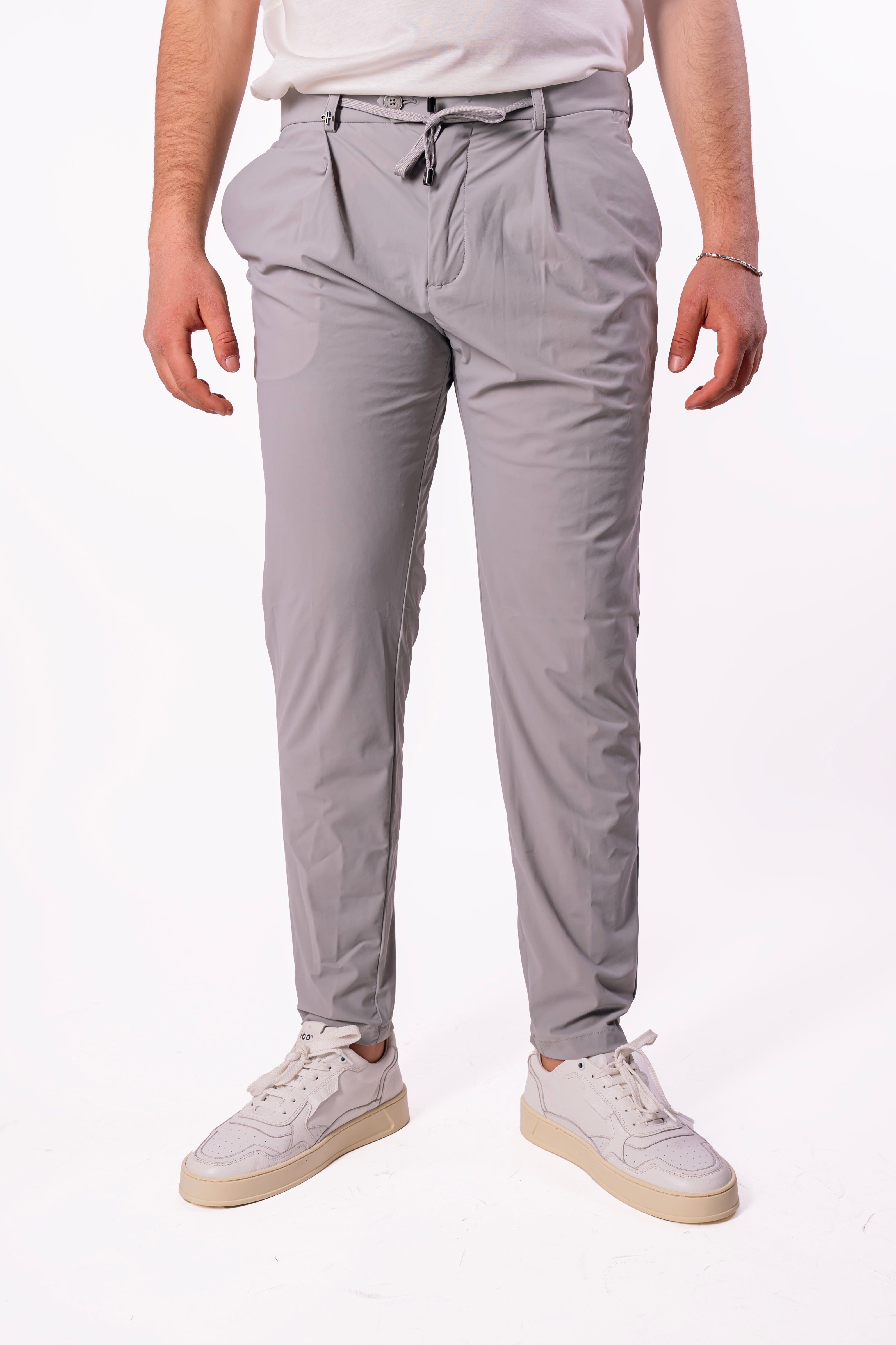 Pantalaccio in tessuto tecnico