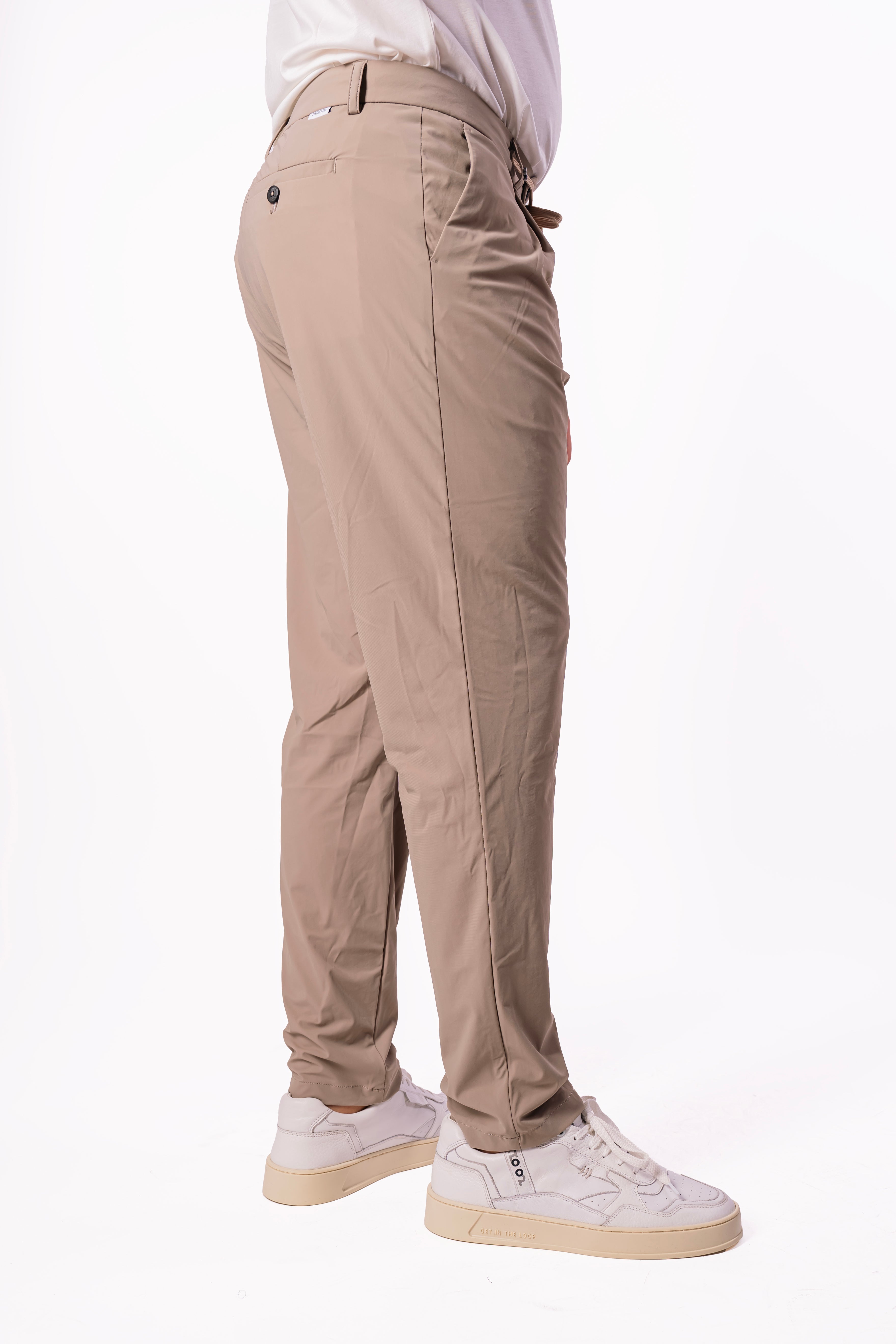 Pantalaccio in tessuto tecnico