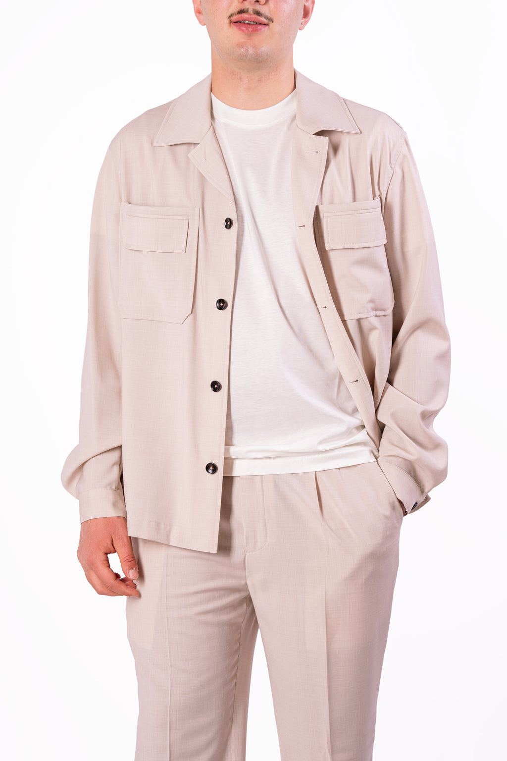 Free Jacket con tasconi over-fit