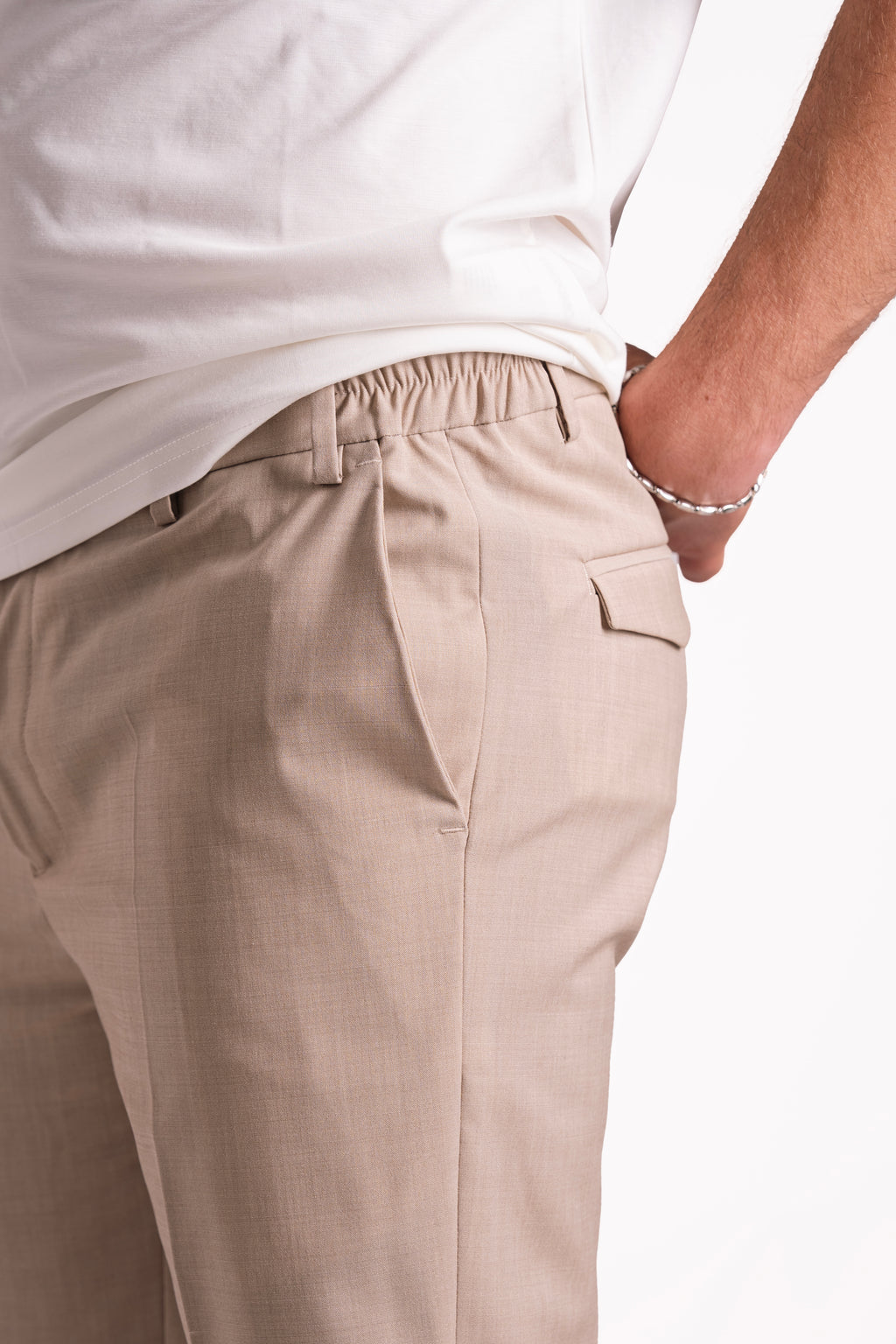 Pantalone con elastico laterale in fresco lana