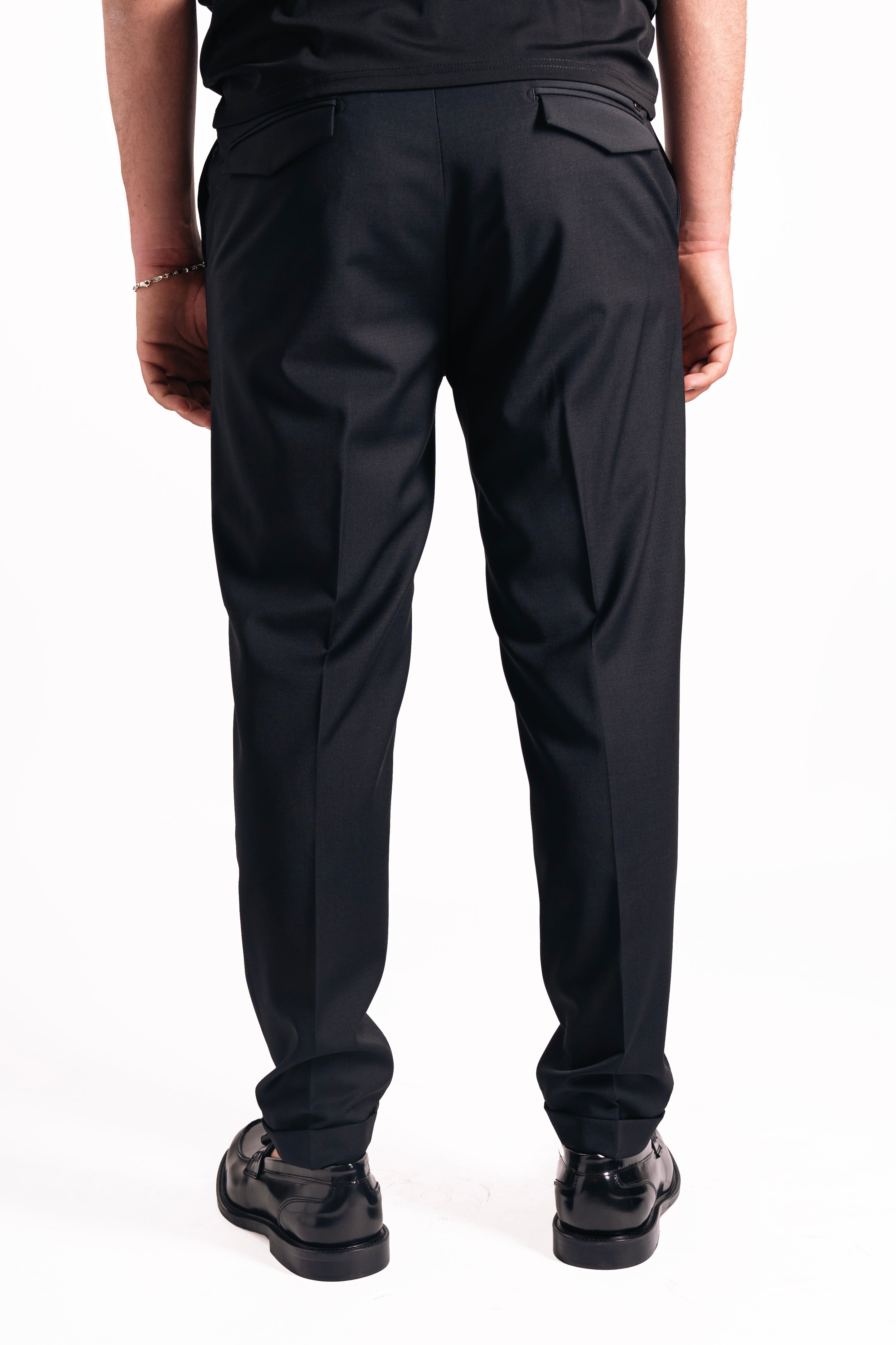 Pantalone con elastico laterale in fresco lana