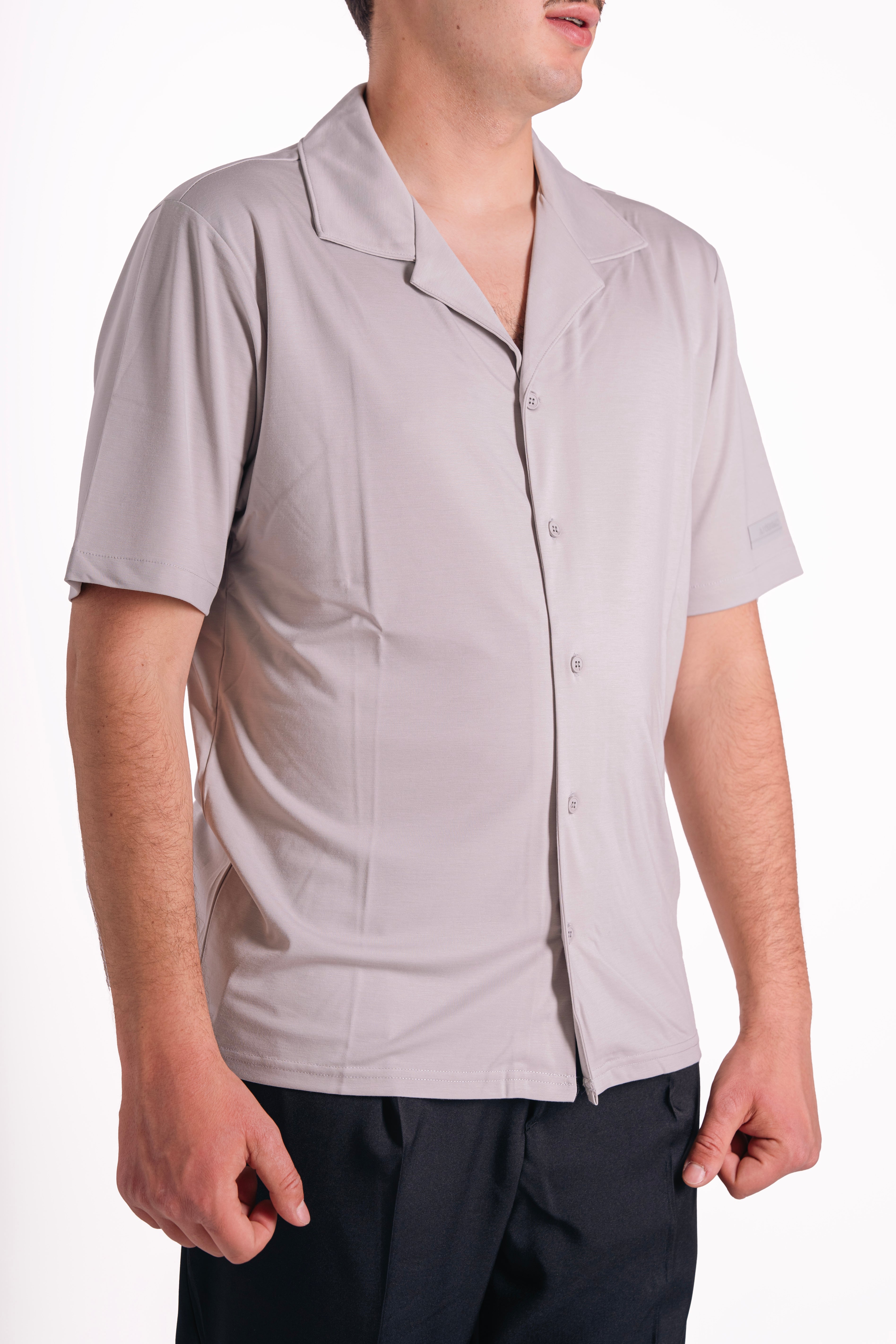 Camicia mezza manica in tessuto tecnico