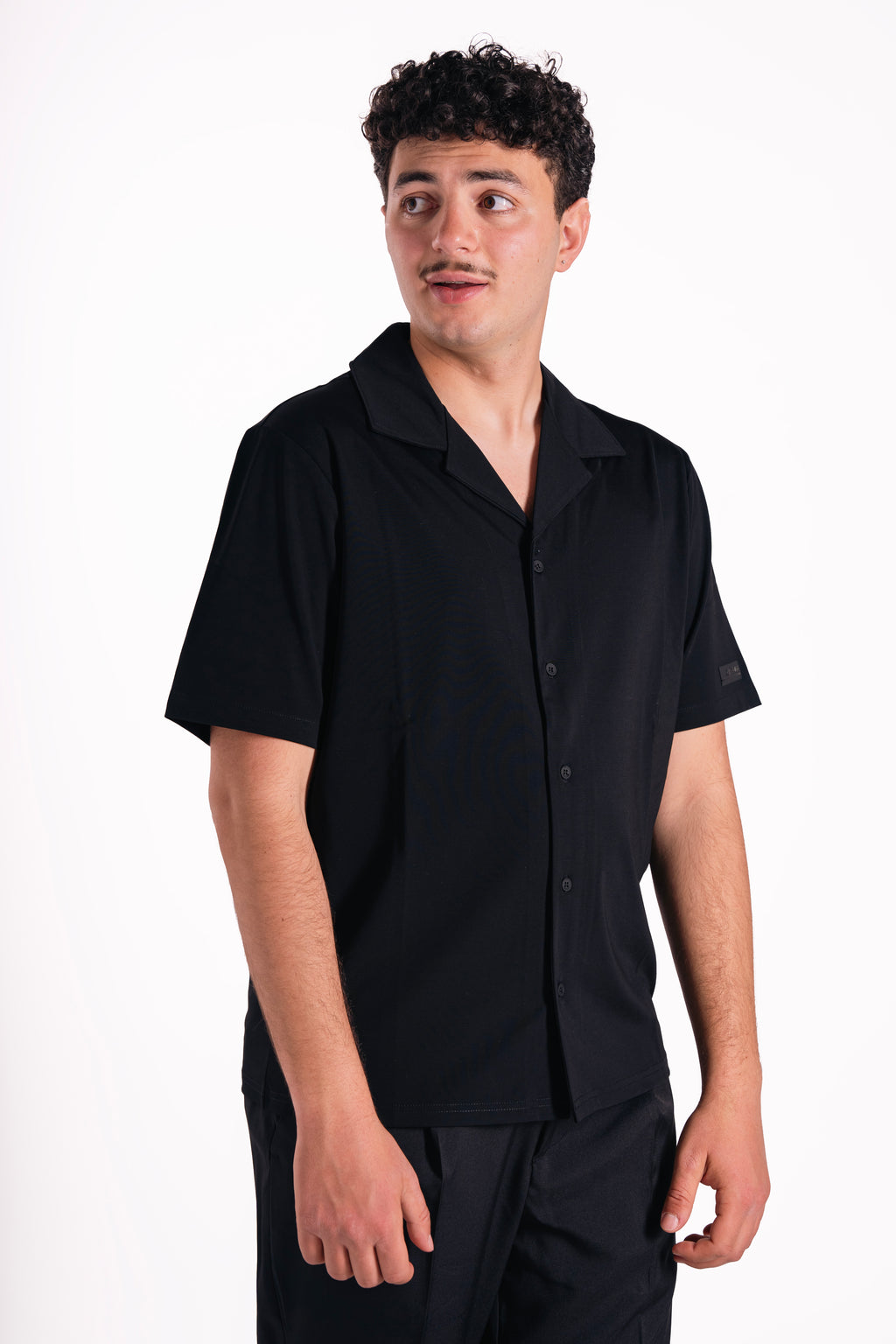 Camicia mezza manica in tessuto tecnico