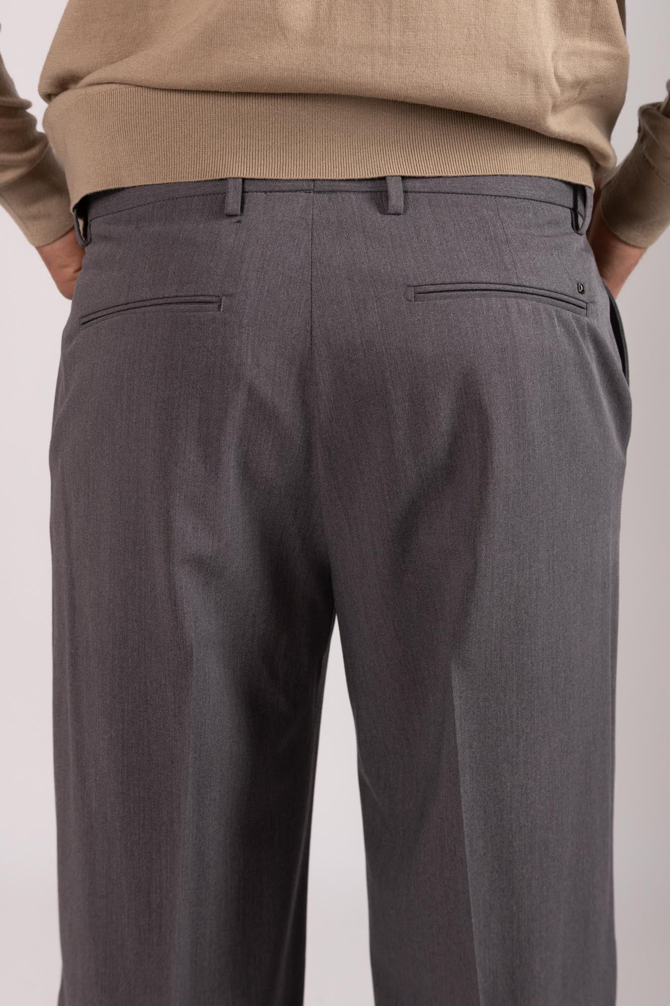 Pantalone Outfit Baggy fit