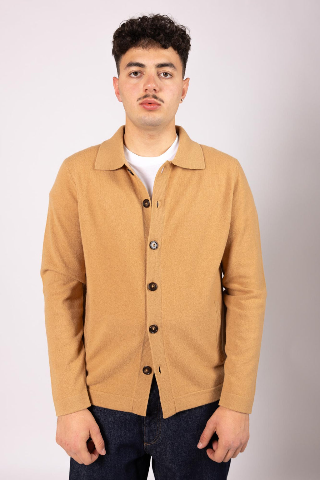 Cardigan Claq con tasche laterali