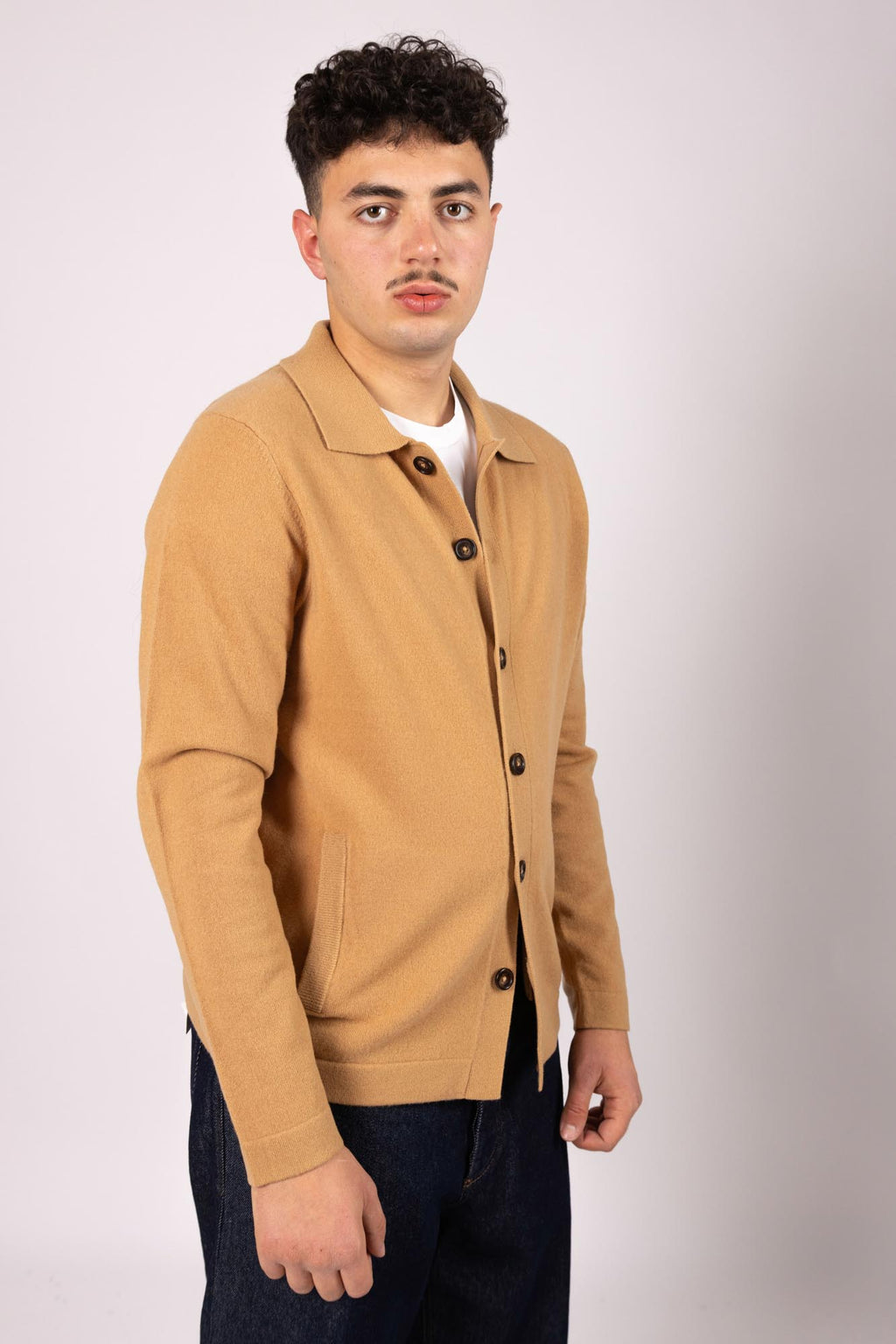 Cardigan Claq con tasche laterali