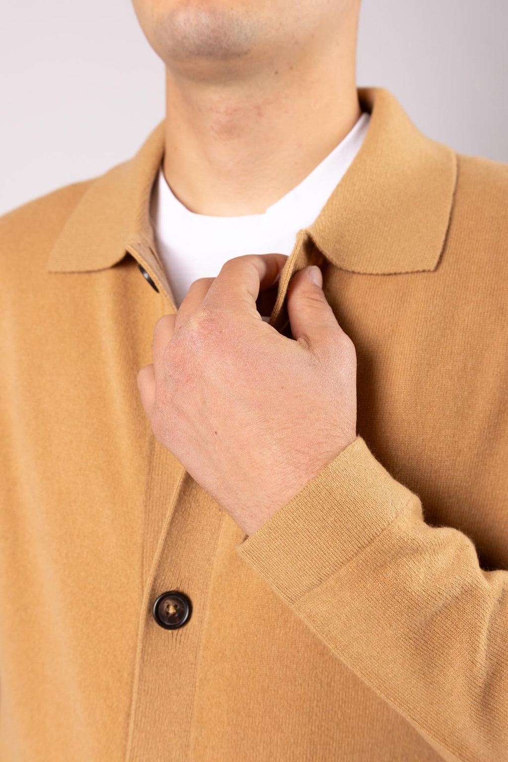 Cardigan Claq con tasche laterali