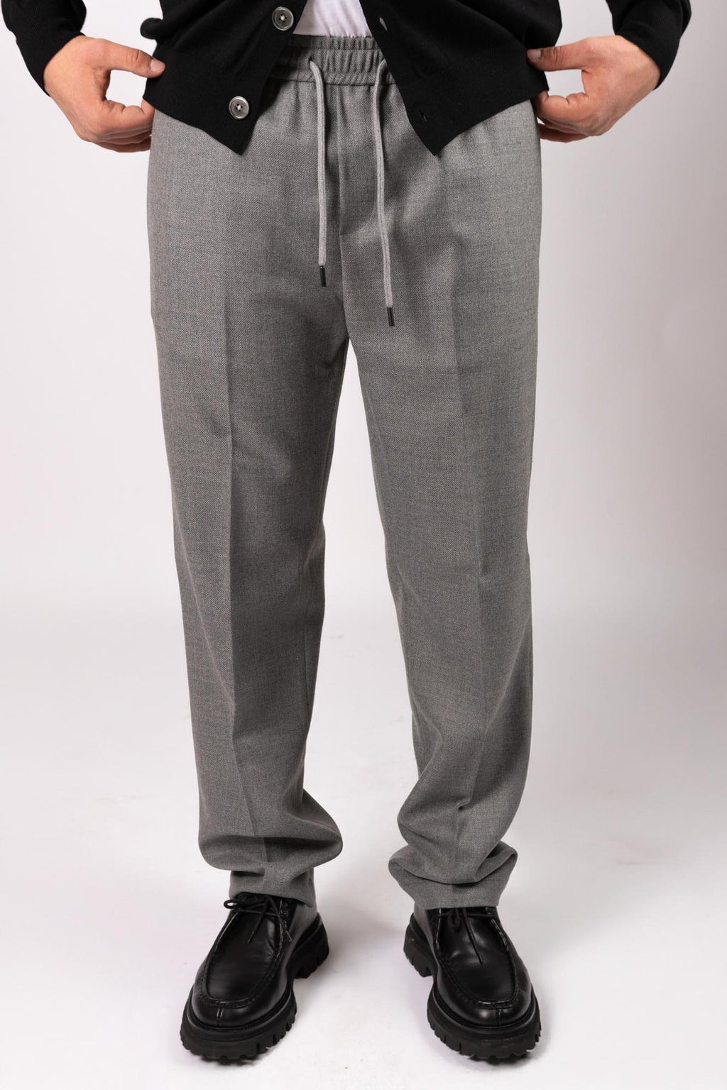 Pantalaccio Outfit in lana