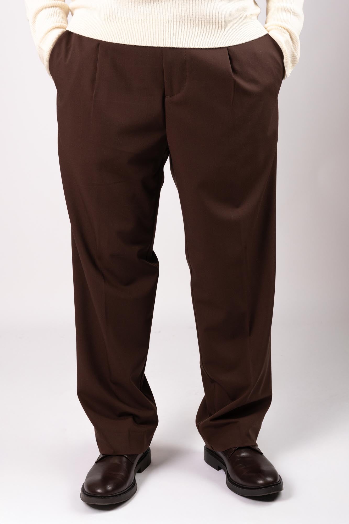 Pantalone Different Loose fit