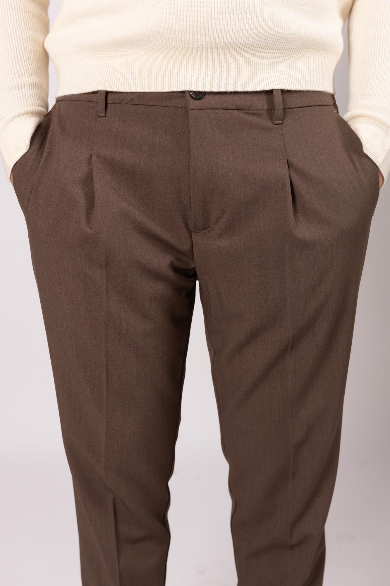 Pantalone Different mod. slim