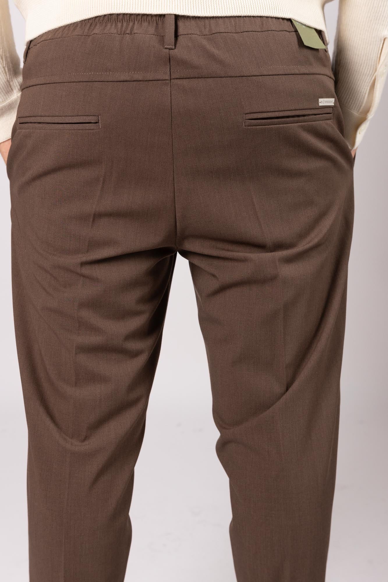 Pantalone Different mod. slim