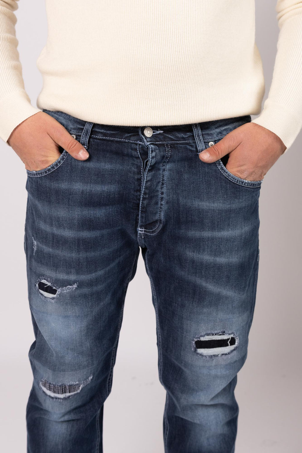 Jeans Different fondo blu