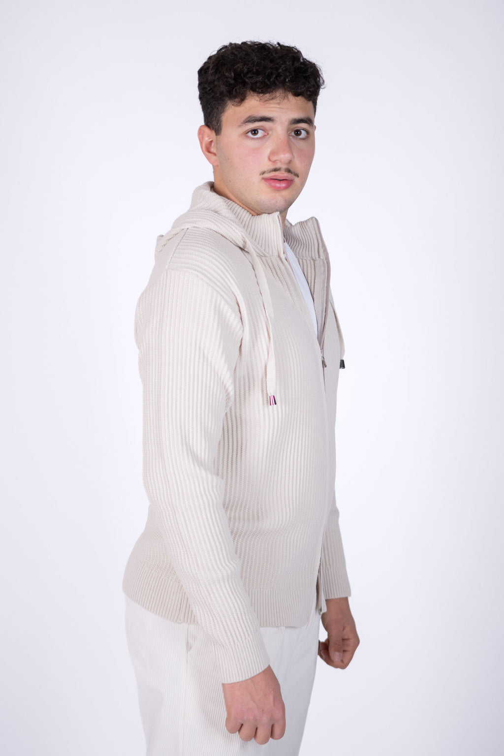Cardigan con zip in lana