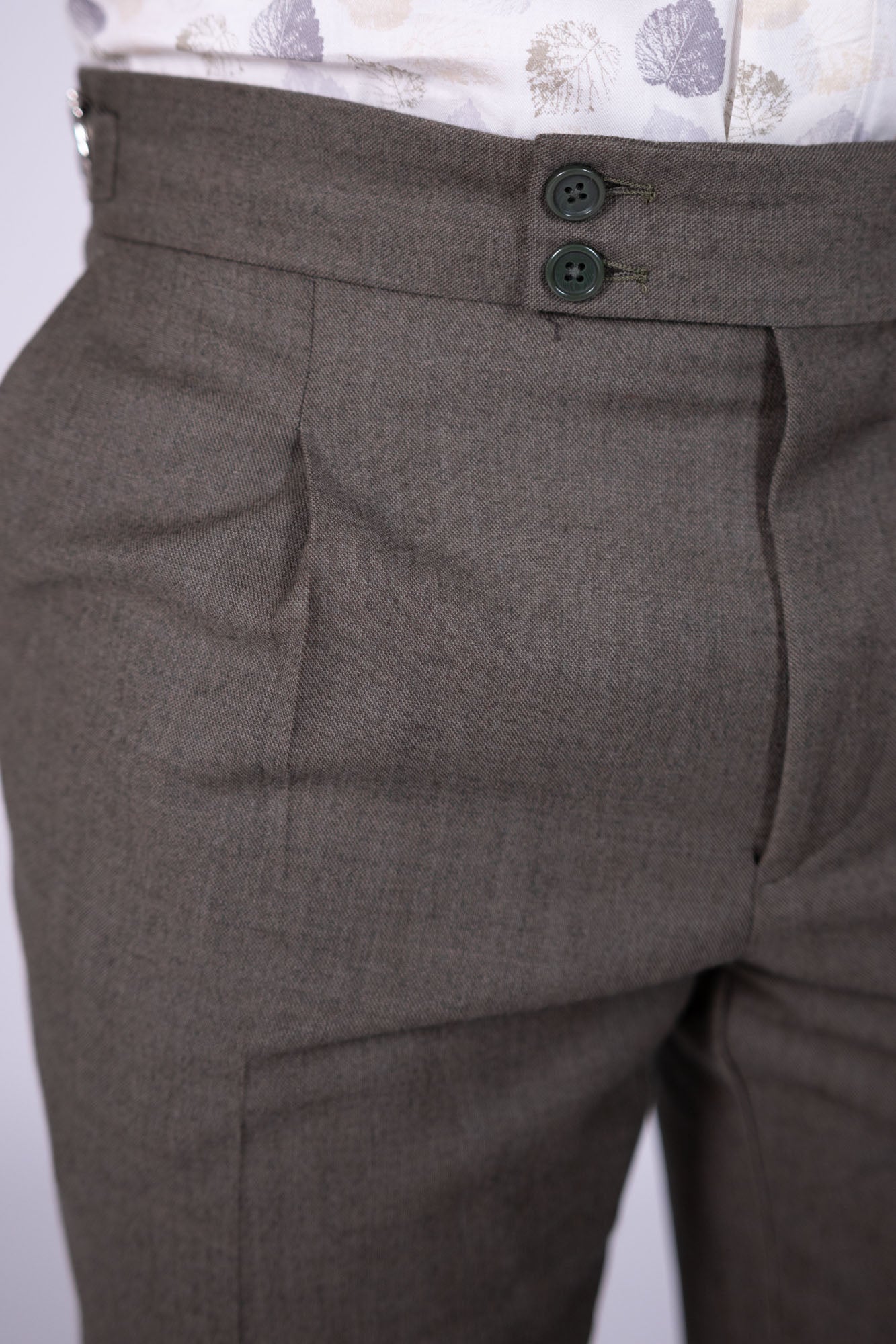 Pantalone Eredi Del Duca in lana con doppia fibia