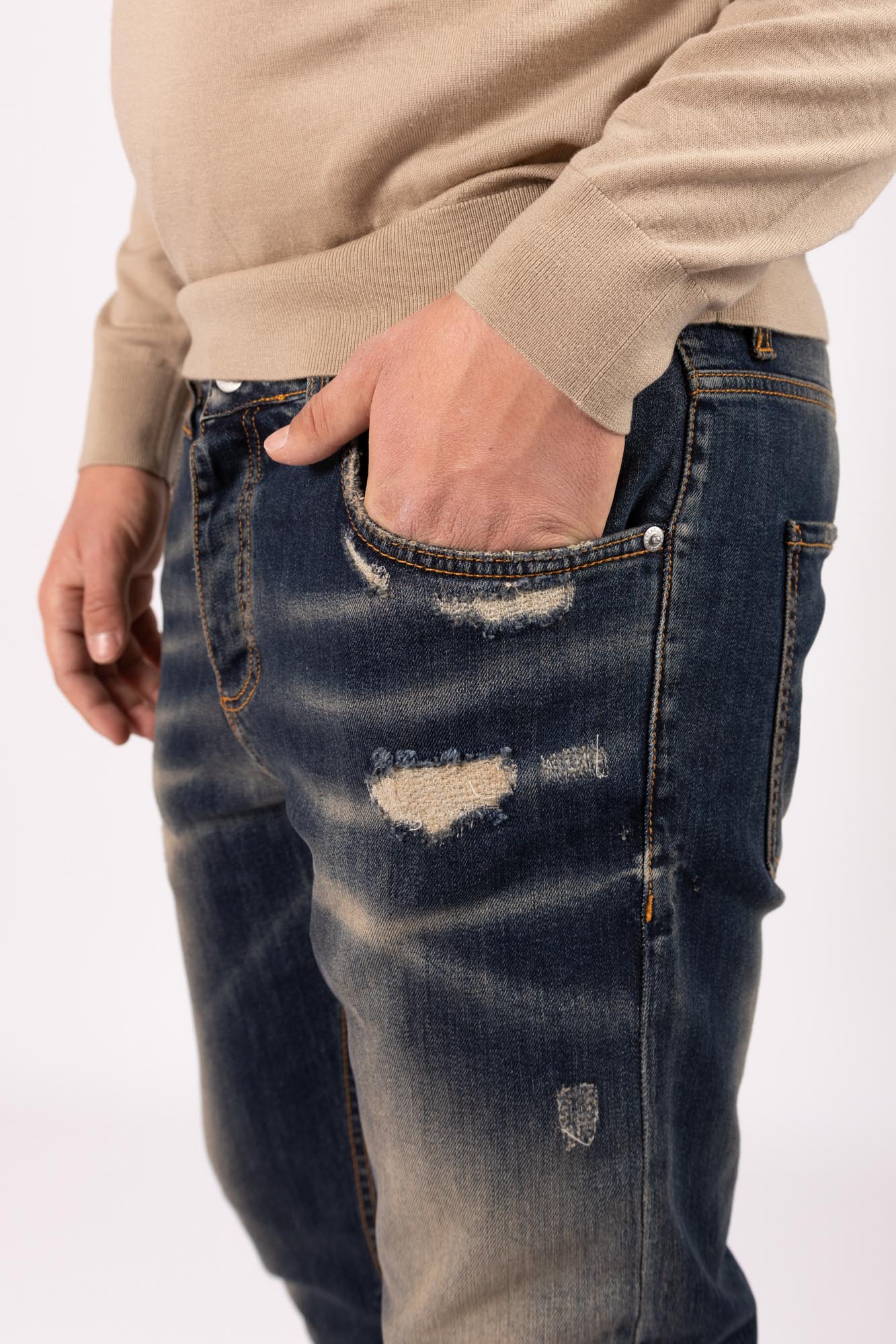 Jeans Different sabbiato fondo blu