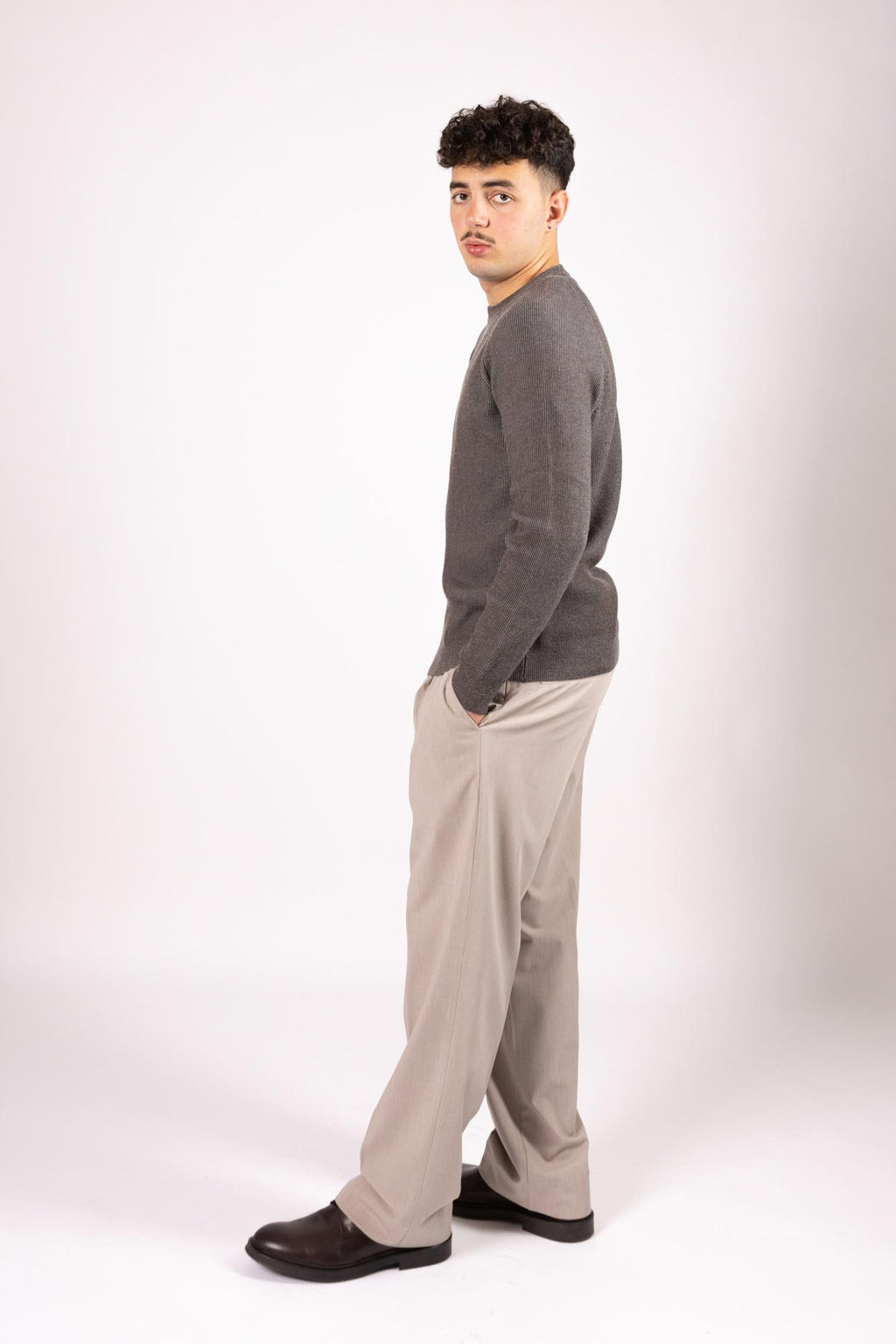 Pull-over Diktat misto cashmere