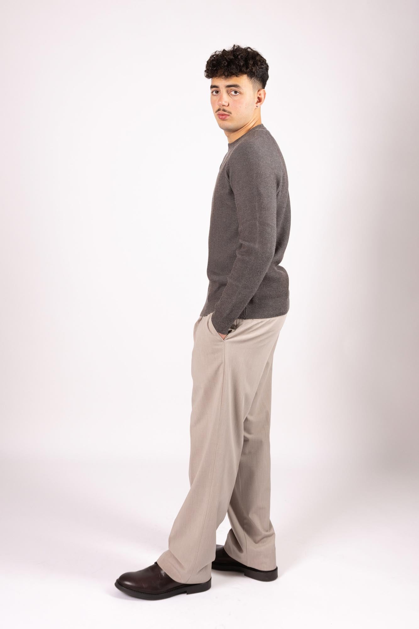 Pull-over Diktat misto cashmere