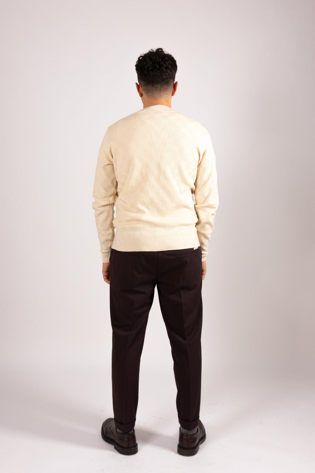 Pull-over Outfit merinos e seta con ricamo